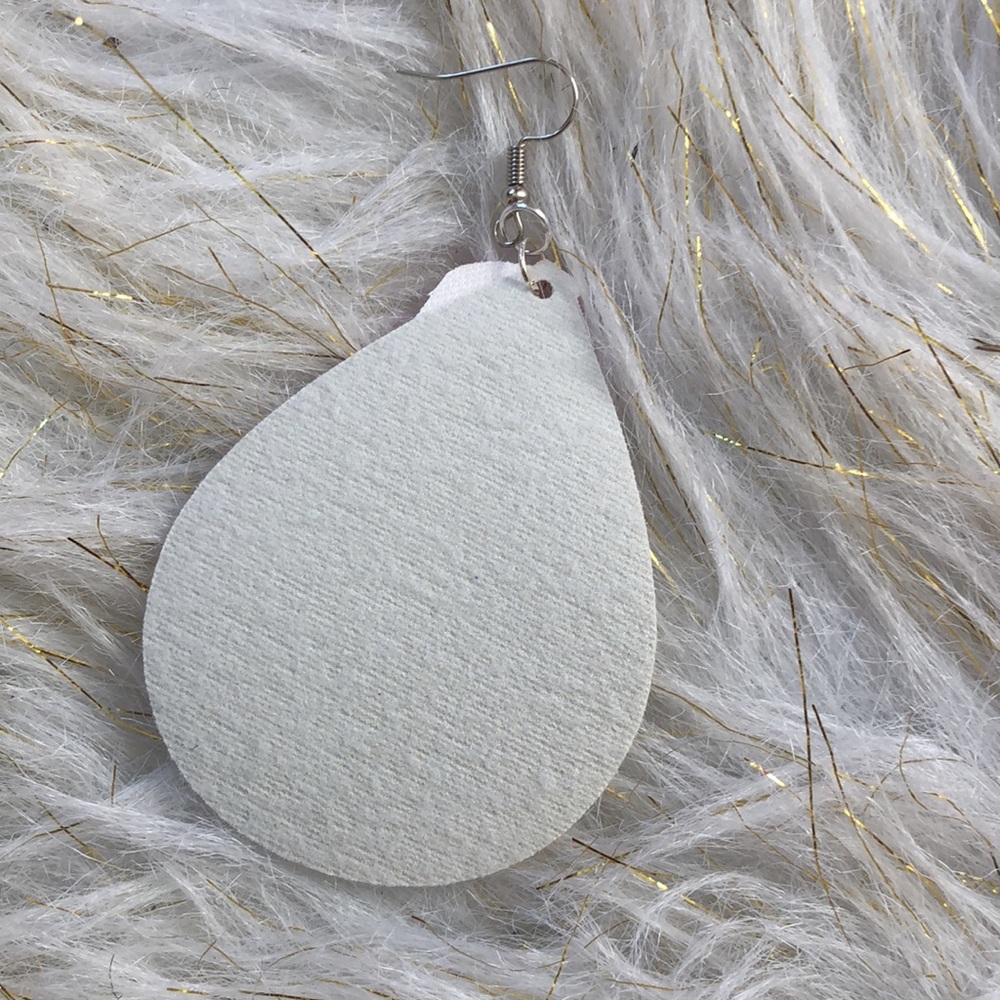 Lightweight space Cowgirl earrings - Picture 3 of 4